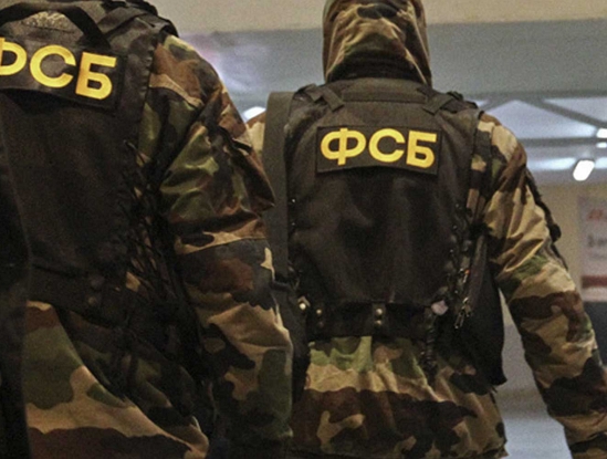 Арестованная шайка офицеров ФСБ грабила бизнесменов прямо в банке и выносила миллионы в бронежелетах при обысках