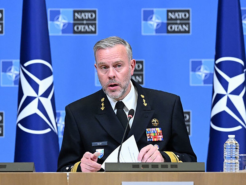 Глава военного комитета НАТО Бауэр призвал готовиться к конфликту с Россией