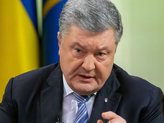 Порошенко раскрыл сроки действия военного положения на Украине