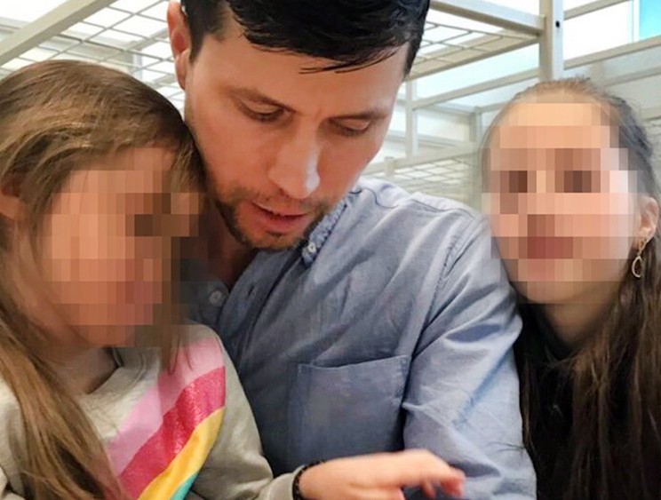 Россиянин в Швеции выкрал своих дочерей из приемной мусульманской семьи