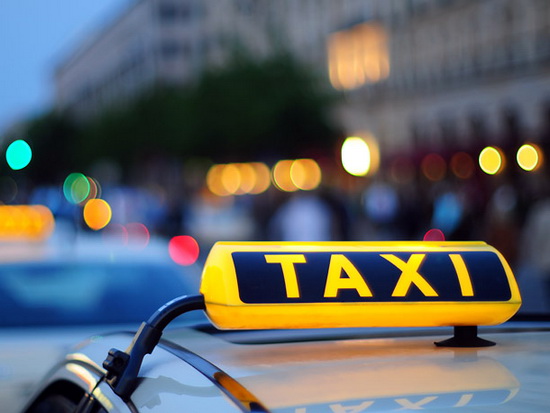 Московский таксист заставил вьетнамца заплатить за поездку до 