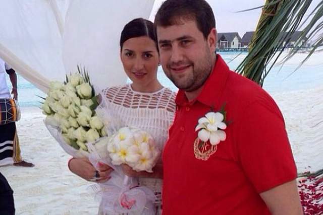 Жасмин, с которой Шор поженился в 2011 году, перебралась в Молдавию, чтобы быть ближе к возлюбленному. 