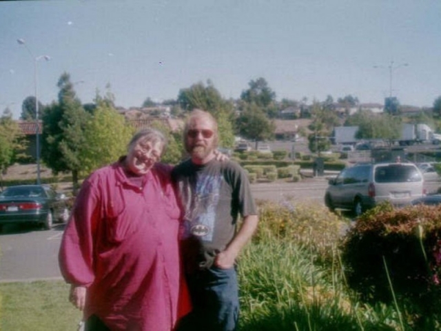 70-летняя Эвелин скончалась в полном одиночестве и нищете в городе Олбани в Калифорнии.