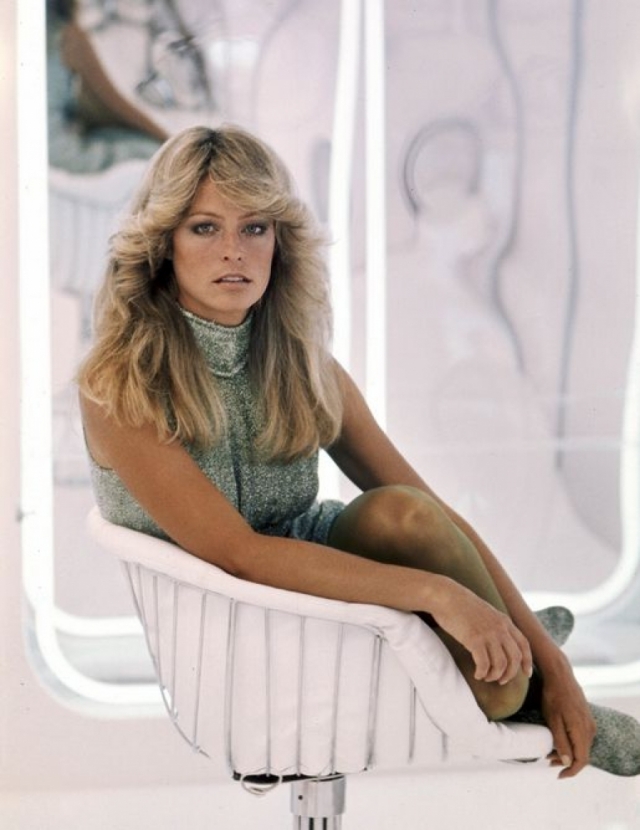 Фарра Фоссетт. В 70-е модель была настоящим секс-символом, а плакаты с ее изображением украшали спальни каждого второго подростка.