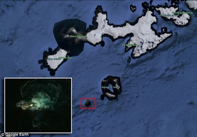 Место, в котором обнаружено было "чудовище", находится недалеко от Антарктиды. По данным пользователя объект может быть до 120 м в длину.