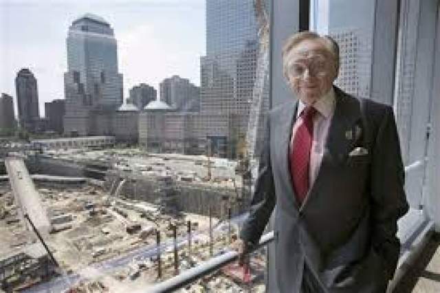 Ларри Сильверстайн, 87 лет. Американский миллиардер, предприниматель и застройщик в июле 2001 года купил легендарные башни Всемирного торгового центра. 