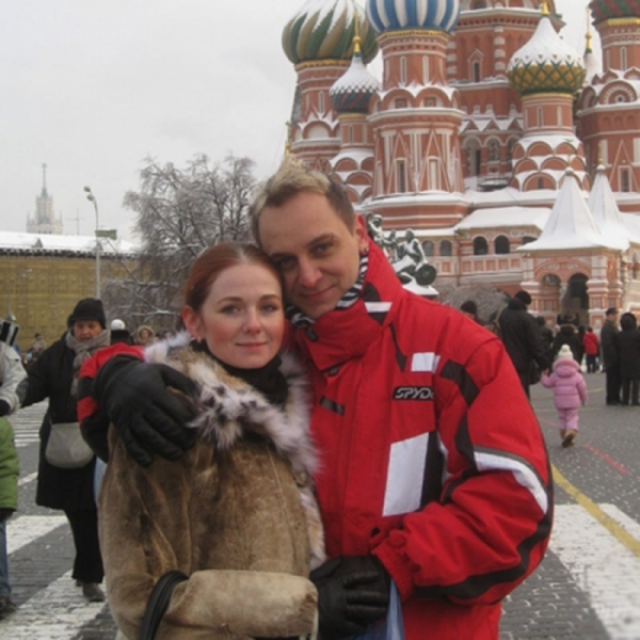 Сын пары, Александр, появился на свет в Москве. Для этого, по словам певицы, она и вернулась в Россию. Сейчас она намерена познать все радости материнства и уделять время семье на родине.
