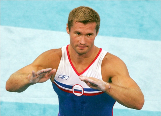 Алексей Немов. Российский гимнаст, четырехкратный олимпийский чемпион, также запомнившийся тем, что стал жертвой несправедливого судейства на Олимпиаде в Солт-Лейк Сити.