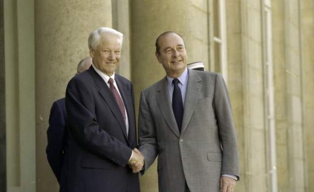 После этого концерта президент Франции Жак Ширак назвал Пелагею "русской Эдит Пиаф".
