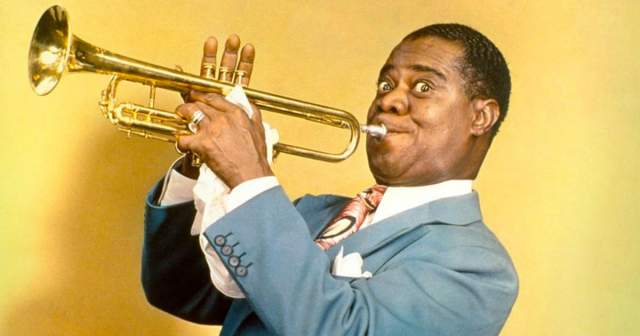 Луи Армстронг. Образ трубача, изо всех сил дующего в свой инструмент - таким запомнился гений джаза большинству поклонников и зрителей.