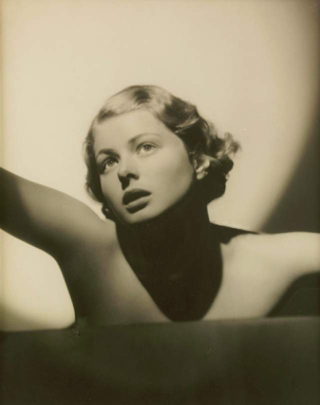 Юстус Бергман владел фотомагазином, но по призванию он был художником, потому часто фотографировал свою красавицу-дочь.