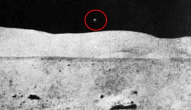 Странный объект над горизонтом Луны, снятый "Луноходом-2".