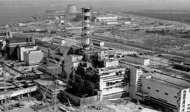 К тому же, позже выяснилось, что реактор не соответствовал нормам безопасности и имел опасные конструктивные особенности. 
