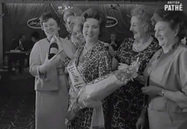 Мисс "Толстушка". В 1960 году, в Лондоне проводился конкурс для полных дам. Интересно, что победительница конкурса 11 годами ранее завоевала титул "Мисс Шотландия".