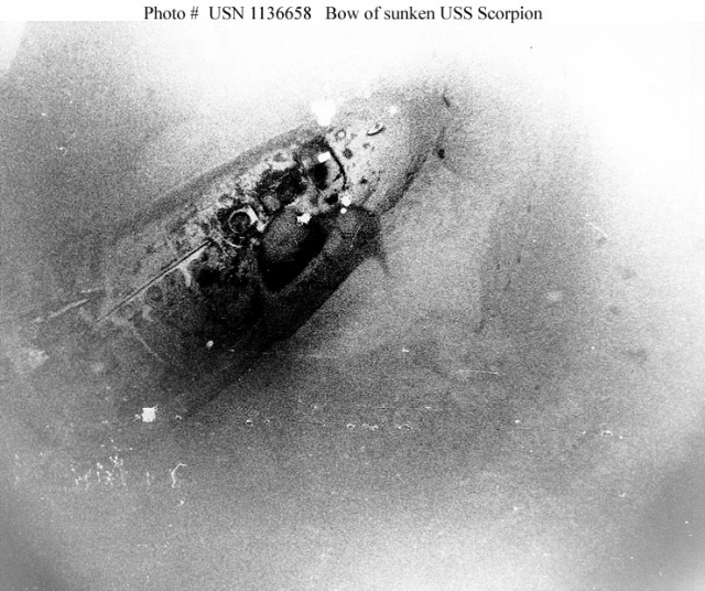 Через пять месяцев в районе Азорских островов на глубине 3047 метров был найден искаженный корпус "Скорпиона".        