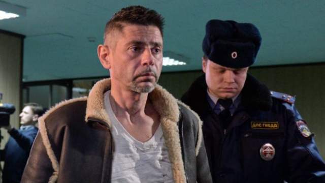 В феврале 2016 года актер Валерий Николаев стал участником скандала. Он был замешан в ряде ДТП. За несколько дней Николаев сбил женщину, врезался в несколько машин, уходя от погони, а также сбил сотрудника автоинспекции.