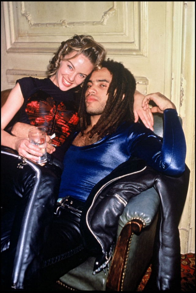 Кайли Миноуг и Ленни Кравитц. Знаменитости считались одной из самых красивых звездных пар в 1991 году.
