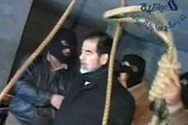5 ноября 2006 года Высший уголовный трибунал Ирака признал Саддама Хусейна виновным в организации убийства 148 иракских шиитов и приговорил бывшего президента к высшей мере наказания — смертной казни через повешение.