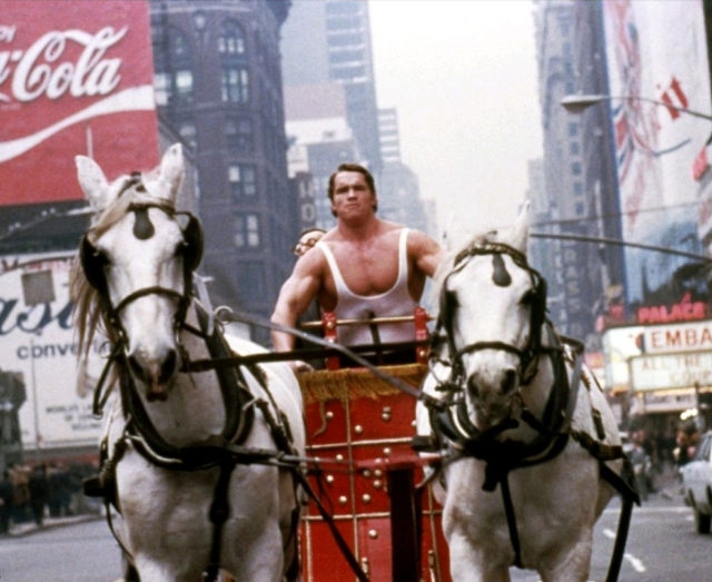 Первым фильмом Арни стал "Геркулес в Нью-Йорке". Любопытно, что в титрах он был представлен не под собственной фамилией, а под псевдонимом Арнольд Стронг.