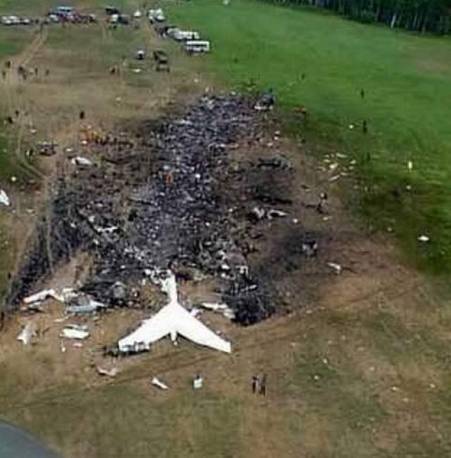Если бы Остин села на самолет, отправившийся рейсом United Flight 93, она бы погибла вместе со всеми пассажирами, когда они пытались взять штурмом кабину экипажа и отнять управление у захватчиков.