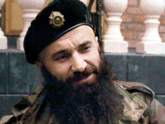 Шамиль басаев фото с бородой