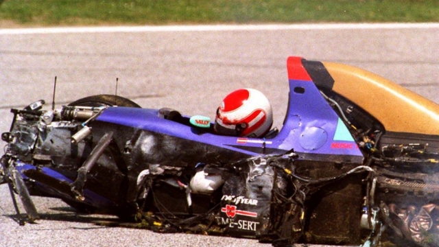 Роланд врезался в бетонную стену и погиб на месте. Его смерть стала первой на Гран-при Формулы-1 за 12 лет.