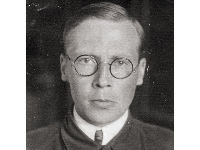 Николай Заболоцкий. Поэт и переводчик 19 марта 1938 года был арестован и затем осужден по делу об антисоветской пропаганде.