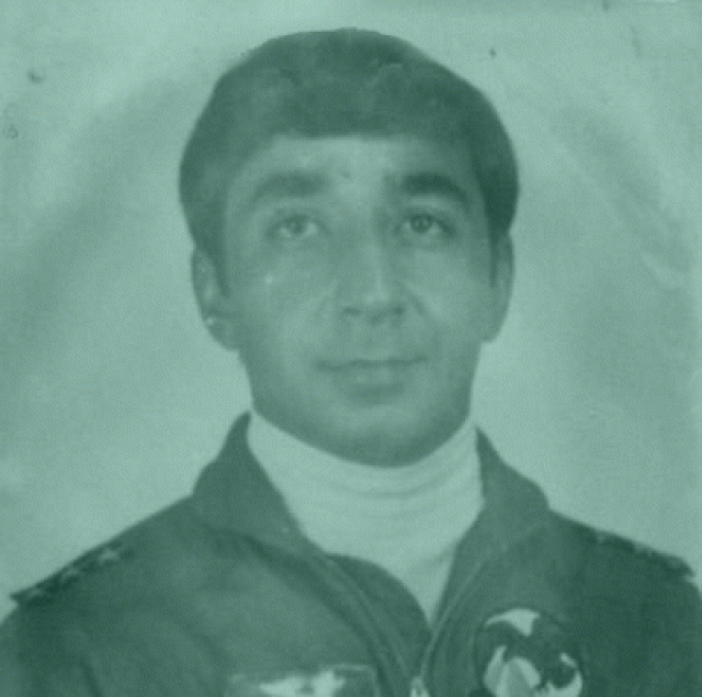Иранский пилот Мохаммад Шокуния.