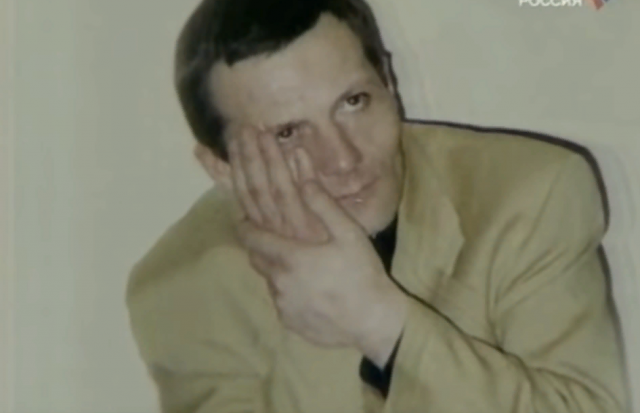 Убили Шевкуненко в ходе криминальных разборок 11 февраля 1995 года в квартире его матери на улице Пудовкина. Кстати, стоит отметить, что Шевкуненко проходил свидетелем по делу об убийстве знаменитой актриса и друга их семьи Зои Федоровой. 