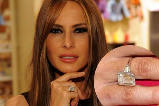 И только в 2004-м Трамп предложил Мелании свои руку, сердце и кольцо с бриллиантом в 12 карат стоимостью $1,5 млн. 