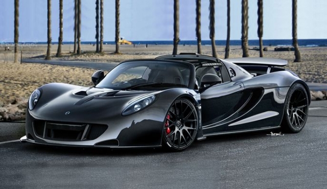 Hennessey Venom GT - $1 650 000.  В феврале 2013 года авто разогнался до скорости 427,6 километров в час и попал с этим результатом в книгу рекордов Гиннеса.