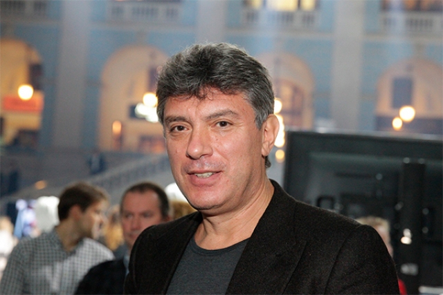 Борис Немцов : "В России стало жить лучше, но противнее!"