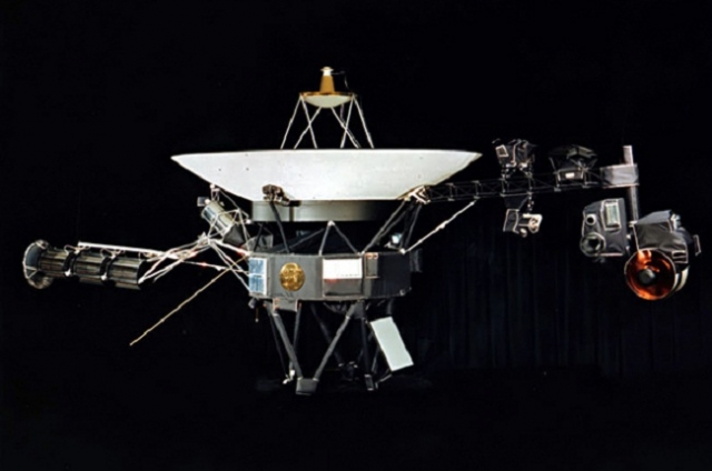 "Вояджер-1" передает данные на Землю с 1977 года.