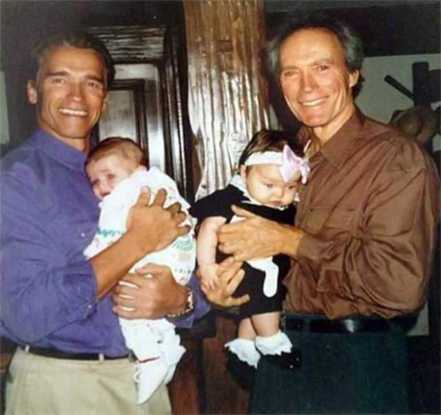 Шварценеггер с сыном Патриком и Клинт Иствуд с дочерью Франческой.