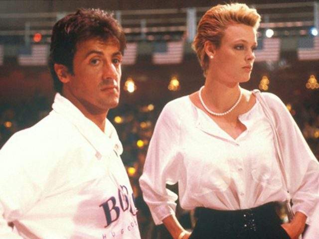 Бриджит Нильсен Актриса вступила в брак с Сильвестром Сталлоне, познакомившись с ним во время съемок в фильме "Рокки-4". Правда, пылкая страсть вскоре прошла, и они развелись всего через два года, в 1987 году. 