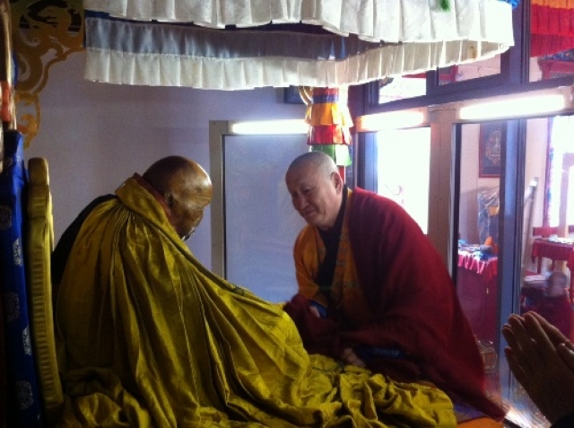 Буддисты считают, что лама по сей день остается живым. Ему якобы удалось достигнуть наивысшего мастерства медитации, с помощью которой он вошел в такое состояние.