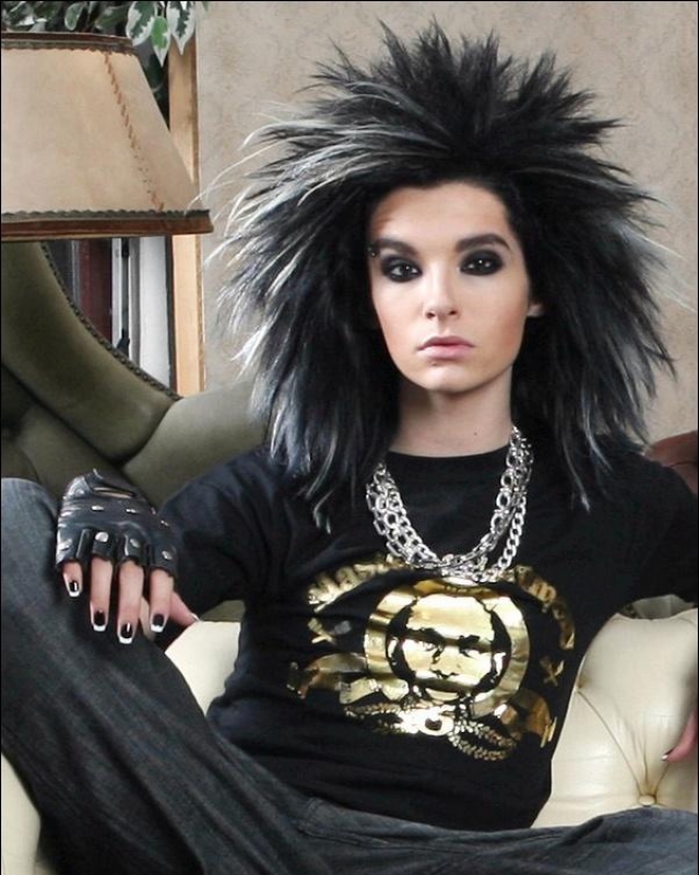 Билл Каулитц. Вокалист немецкой группы Tokio Hotel знаком многим именно в довольно женственном сценическом образе.
