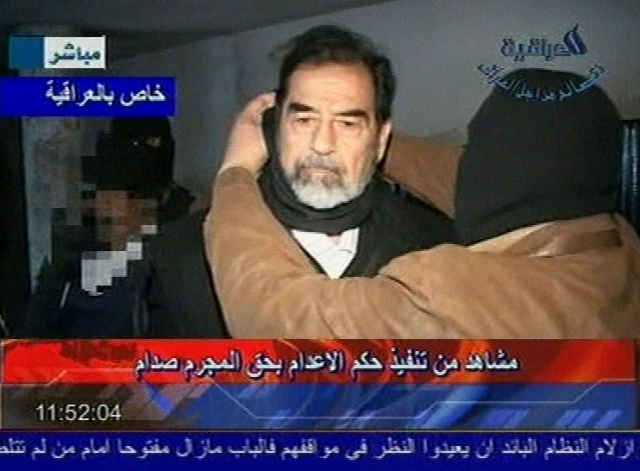 Было решено осуществить казнь Саддама Хусейна в присутствии специальной делегации представителей, а сам процесс заснять на видео.