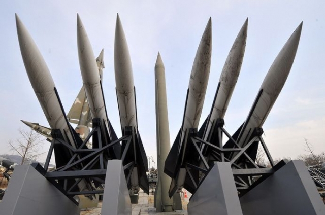 ООН также обвинила Северную Корею в незаконной продаже оружия и ядерных технологий странам Африки и Ближневосточного региона.