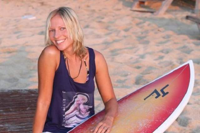 В конце 1998 года Полина Иодис покинула группу, занялась экстремальными видами спорт, вела программу "Доступный экстрим" на телеканале MTV Россия. С 2010 года девушка живет на Бали и занимается серфингом.