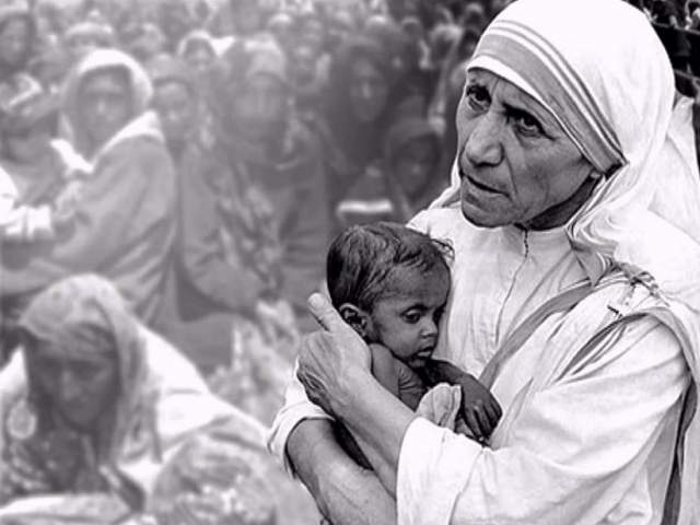 Как и положено монахиням, Мать Тереза умерла девственницей, хотя миллионы людей по всему миру называли ее матерью.