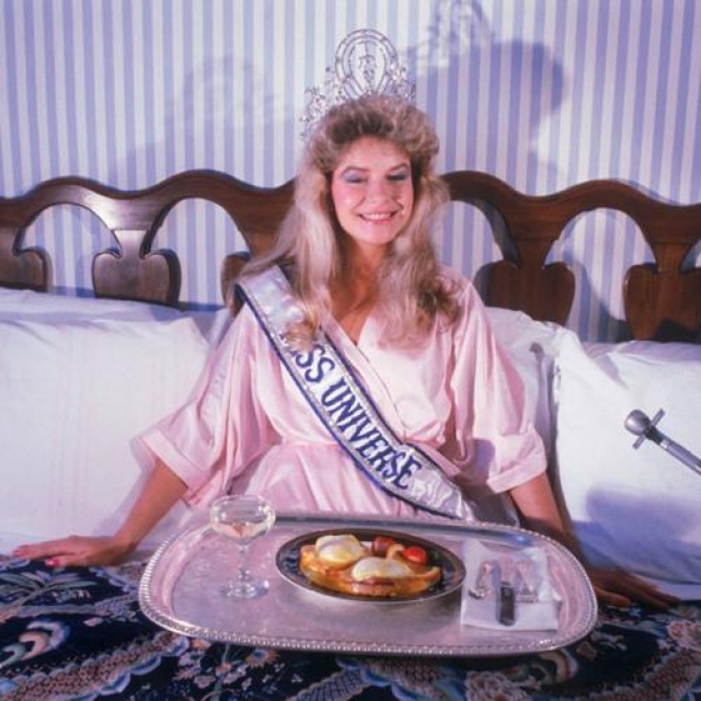 Лорейн Даунс, Новая Зеландия. «Мисс Вселенная — 1983». 19 лет, рост 174 см.