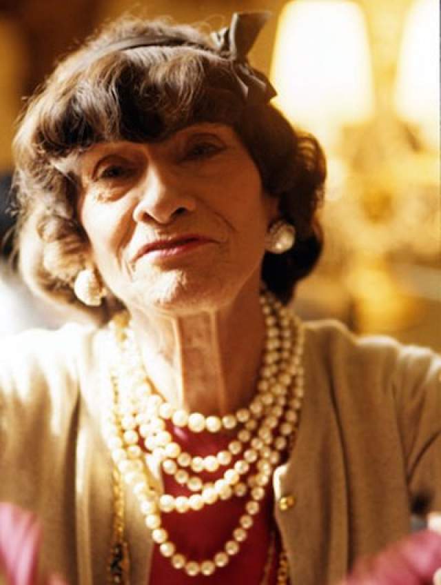 10 января 1971 года в возрасте 87 лет Габриэль скончалась от сердечного приступа в отеле "Риц", где жила долгое время. До конца жизни она оставалась элегантной и привлекательной женщиной, полной жизненной энергии.