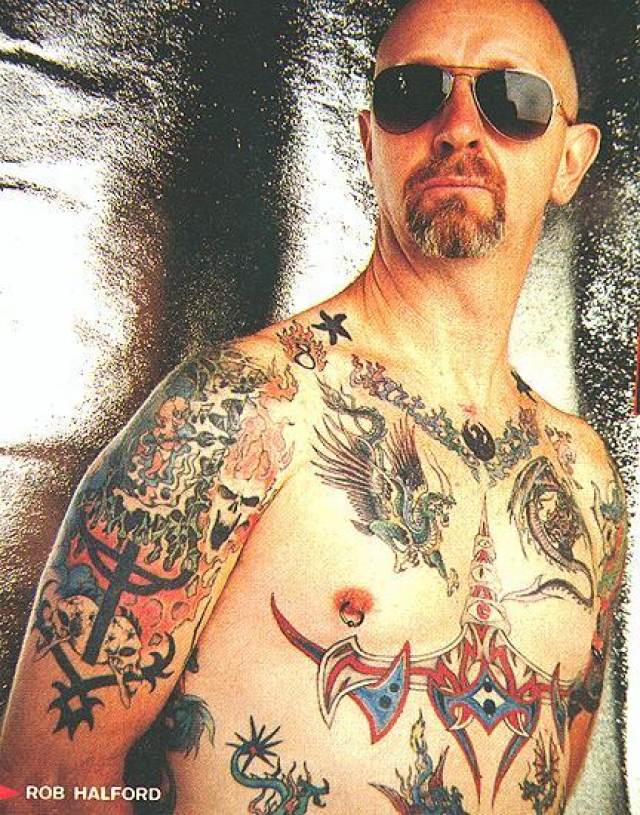 Роб Хэлфорд. В 1998 году открыто заявил о свой гомосексуальности вокалист британской хеви-метал-группы Judas Priest.