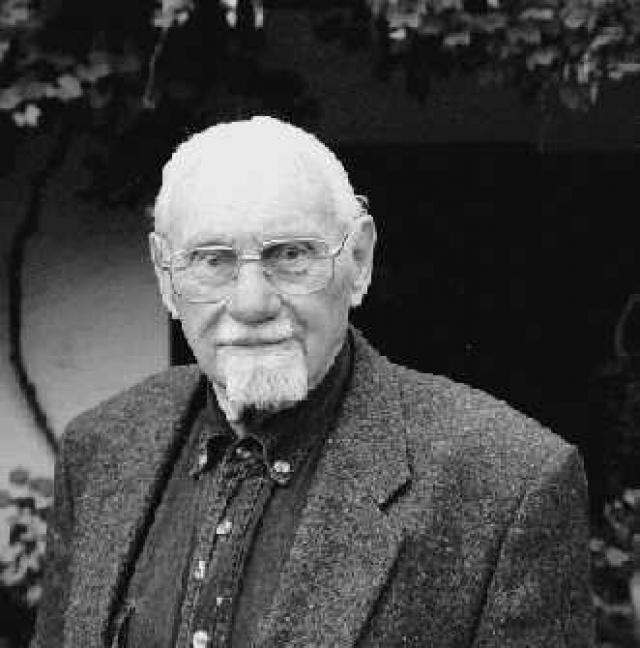 Курт Плетнер. В 1946 года бежал из заключения и до 1952 года жил под именем Курта Шмидта. Позже его исследования в годы национал-социализма были признаны научным сообществом, а сам он стал экстраординарным профессором.