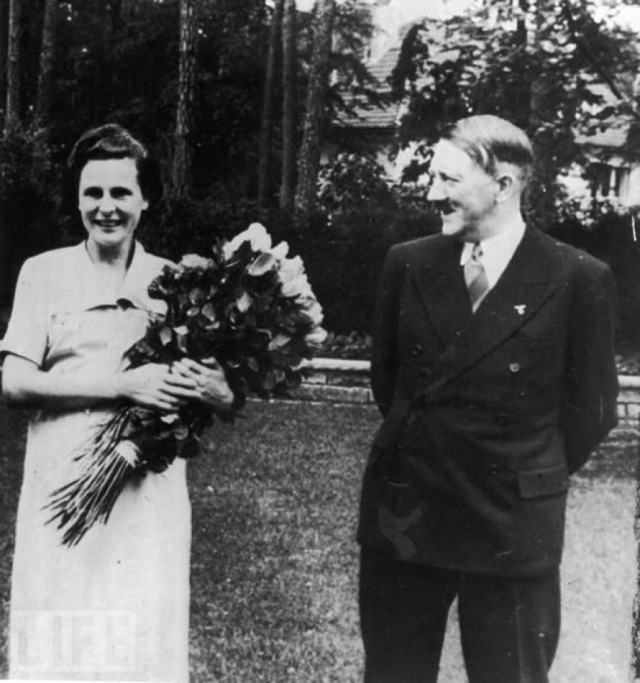 Одной из тех, кого Гитлер, возможно, по-настоящему любил, была невестка Рихарда Вагнера Винифред. Фюрер обожал музыку композитора, а, познакомившись с его невесткой, не на шутку увлекся и ею. Она посещала его в тюрьме, добывала в трудные времена бумагу для "Майн кампф" и боготворила Гитлера, считая его выдающимся человеком.