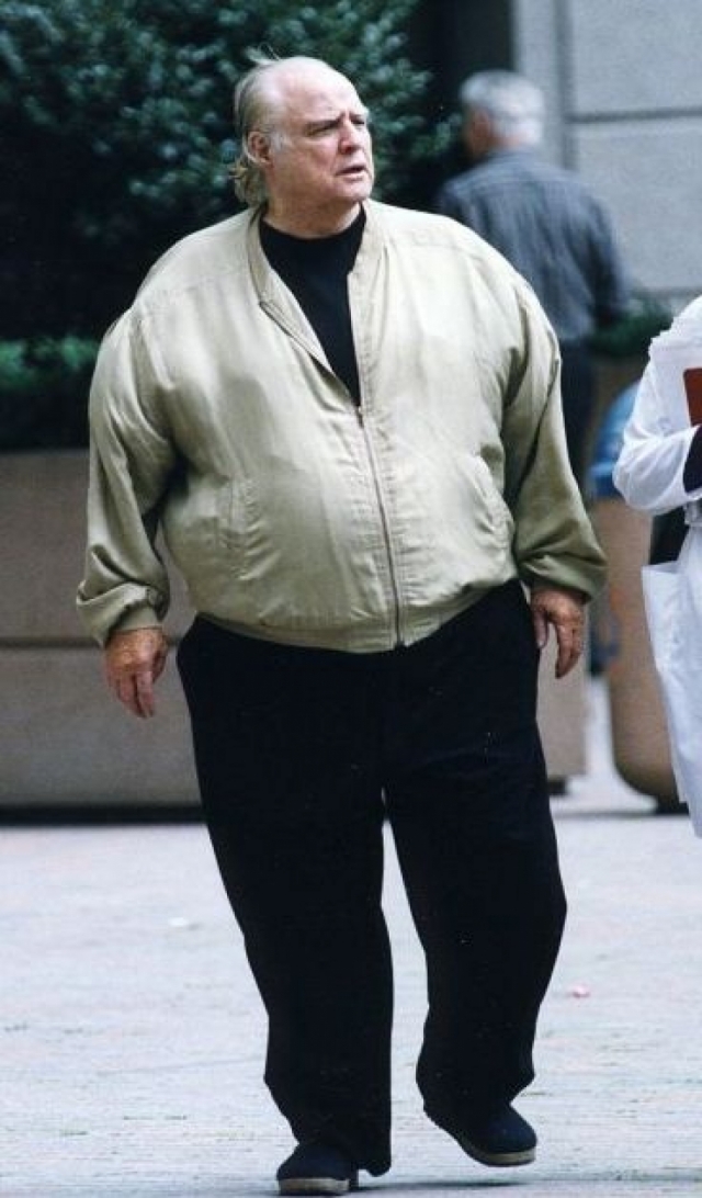 В последние годы актера было сложно узнать: он страдал от ожирения (в конце 90-х его вес составлял более 136 килограммов), вследствие сахарного диабета у него ухудшалось зрение, были серьезные проблемы с печенью.