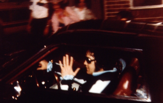 15 августа 1977 года Пресли вернулся в свое поместье глубоко за полночь, вернувшись от зубного врача.