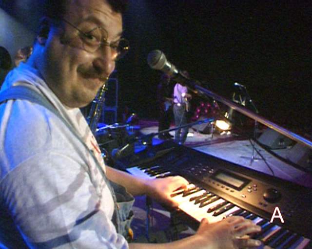Петр Подгородецкий, 61 год. Был клавишником и вокалистом рок-группы в 1979—1982 и 1990—1999 годах. Причем единственный на тот момент имел музыкальное образование и служил в армии.