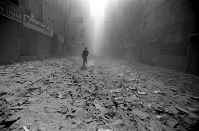 Атаки 11 сентября согласуются с общей миссией "Аль-Каиды", провозглашенной в фетве "Джихад против евреев и крестоносцев" Усамы бен Ладена и Аймана Аз-Завахири в 1998 году.